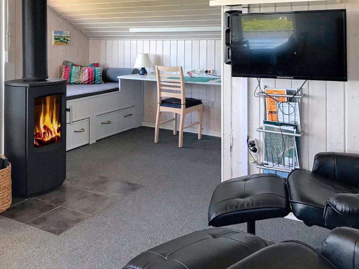 Two-Bedroom Holiday home in Lemvig 1 Buitenkant foto